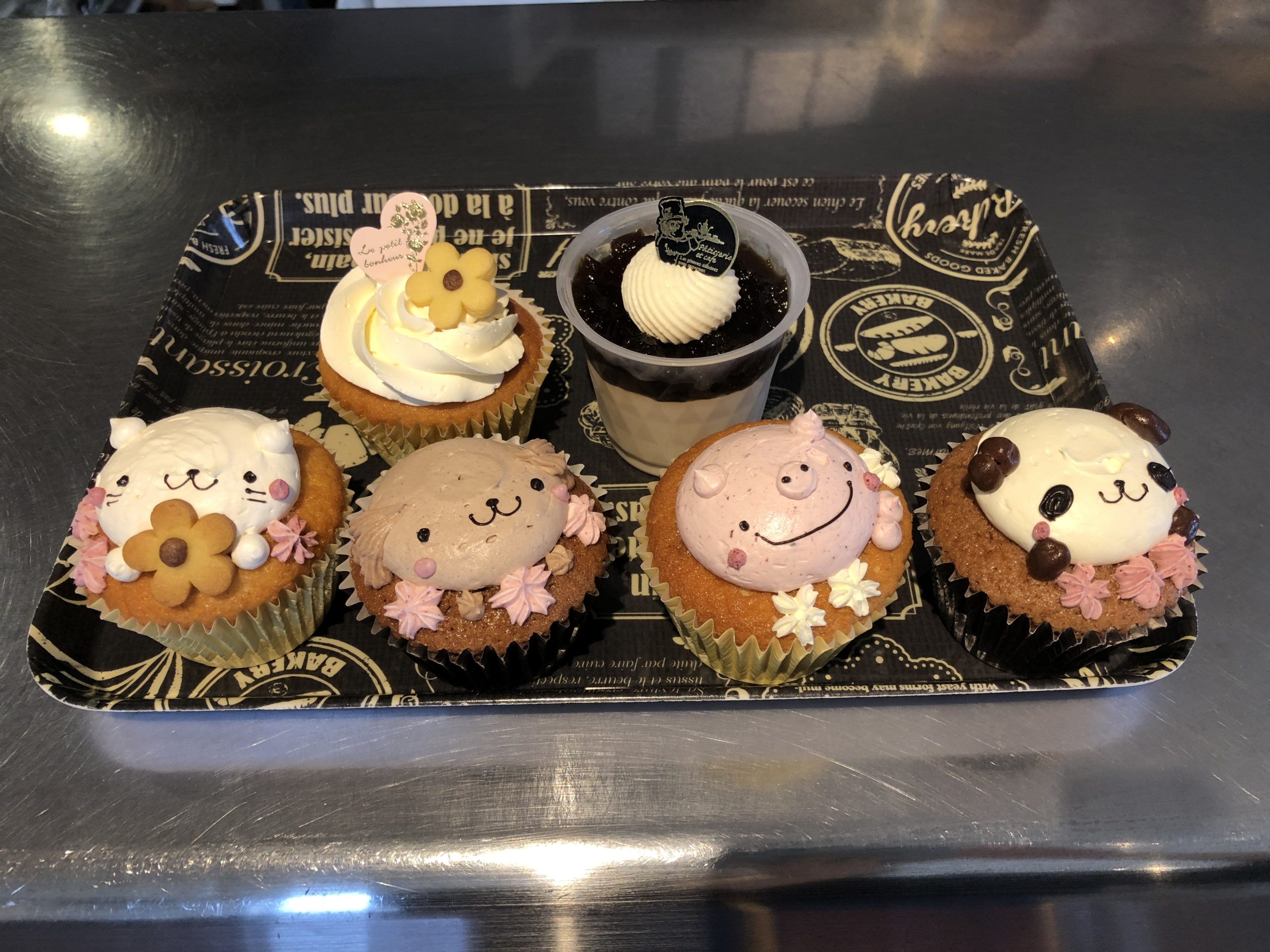 長野市にある可愛い動物のカップケーキのお店に行って来ました 厚木おうちパン教室 Kuriyaおうちサロン